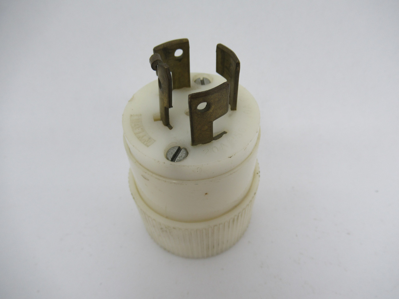 Bryant 3521 Nylon Locking Plug 20A 250V 10A 600VAC 5W 4P USED