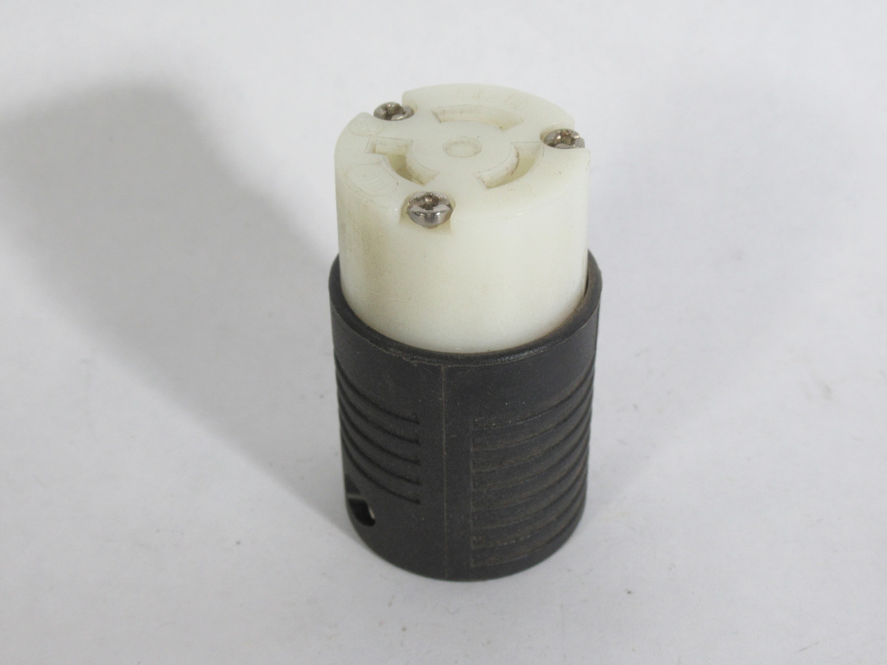 Pass & Seymour L6-15C TurnLok Connector 15A 250V 3W 2P USED