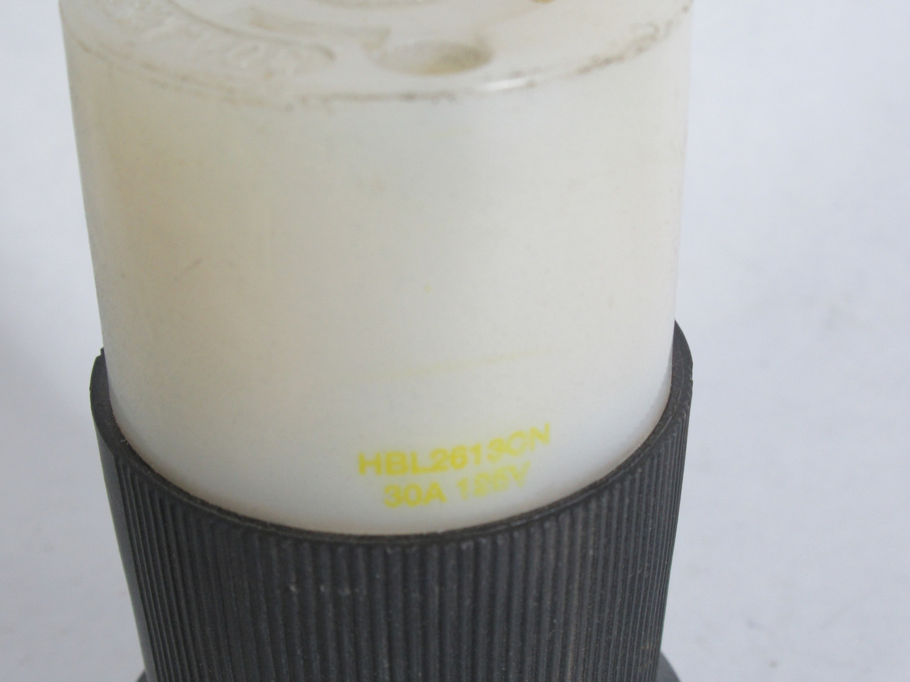 Hubbell HBL2613CN Twist-Lock Connector 30A 125VAC 3W 2P USED