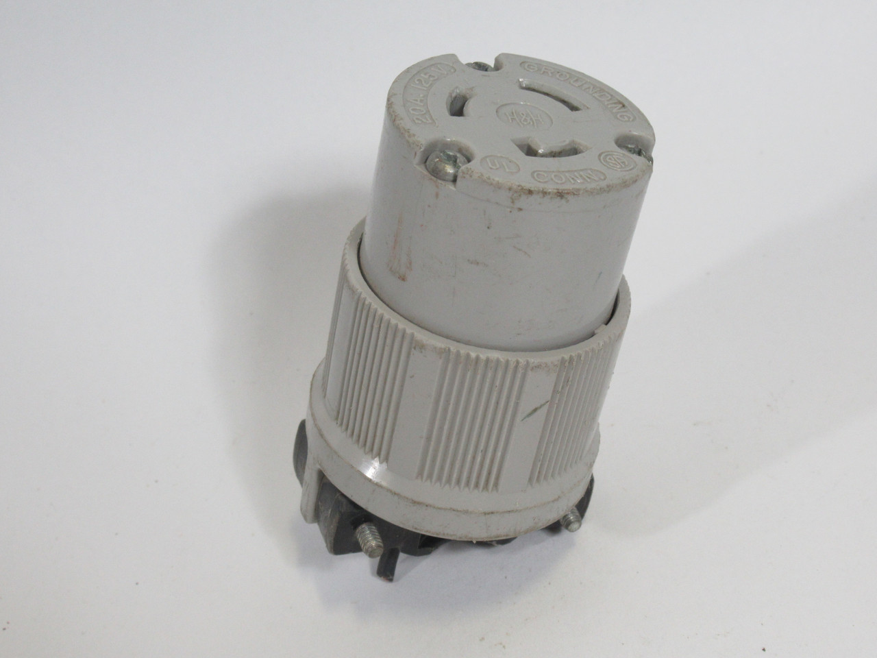 Arrow Hart 6204 Locking Connector 20A 125V 3W 2P USED