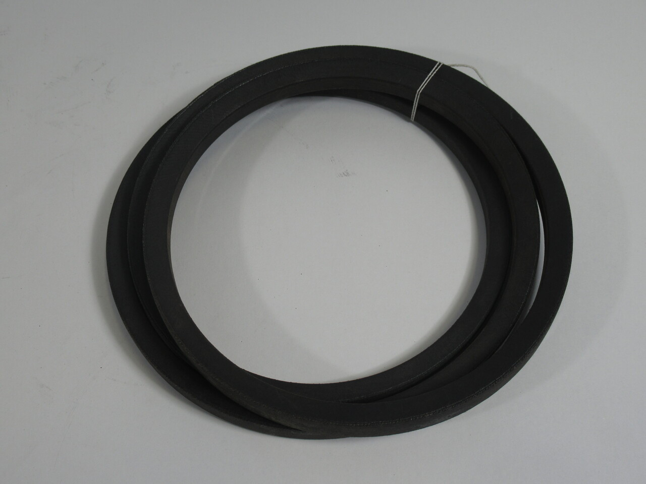 GoodYear B68 5L710 Hy-T Plus V-Belt 71"L 21/32"W 3/8"T ! NOP !