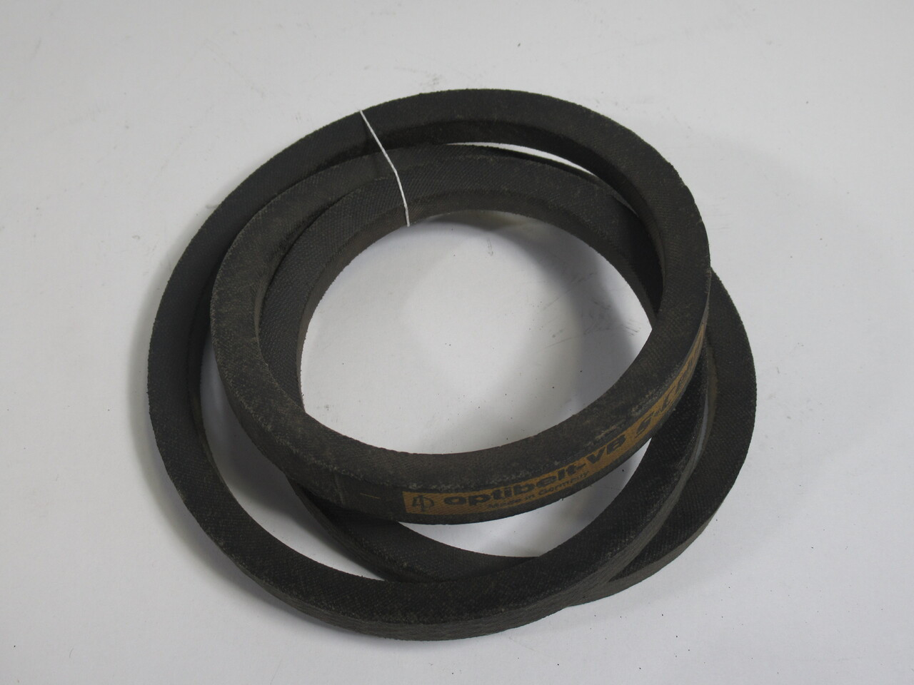 Optibelt B48 V-Belt 51"L 5/8"W 1/2"T ! NOP !