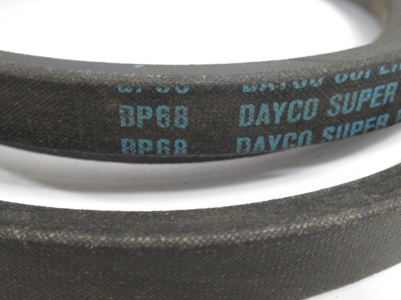 Dayco BP-68 Super Blue Ribbon V-Belt 71"L 21/32"W 7/16"T ! NOP !