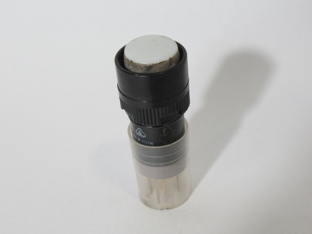 Deca P16-LAR1-1AB-WHT 16mm Latching Push Button 1NO 1NC 5A@250V *No Cap* USED