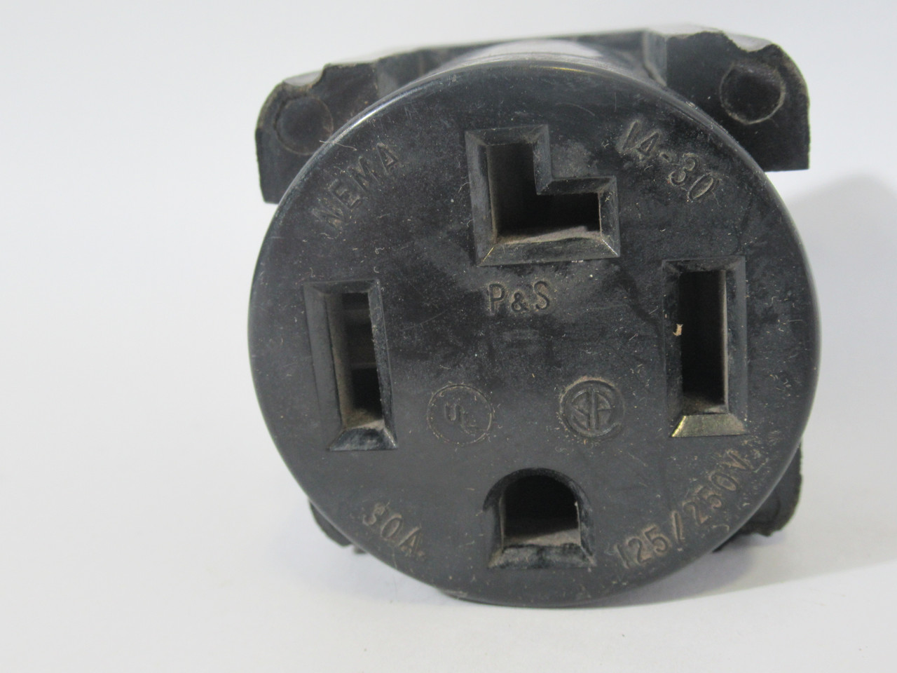 Pass & Seymour 3864 Receptacle w/o Flange 30A 125/250V *Rust on Screw* USED