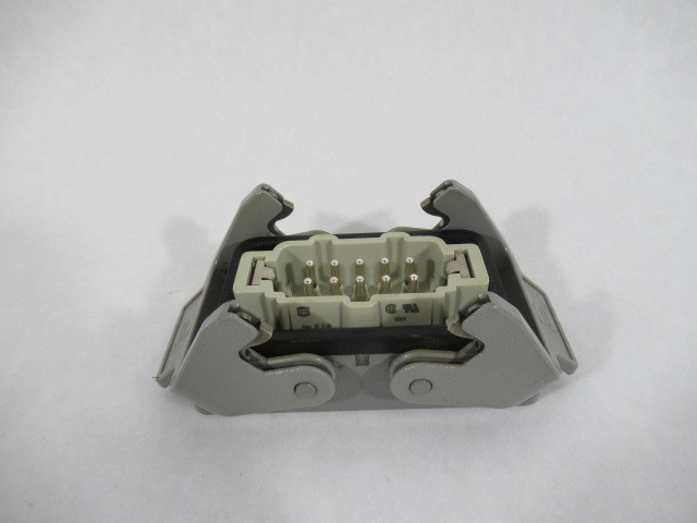 Harting 09330102601 HAN-10-E-M 10 Pin Connector w/2 Latch Enclosure USED