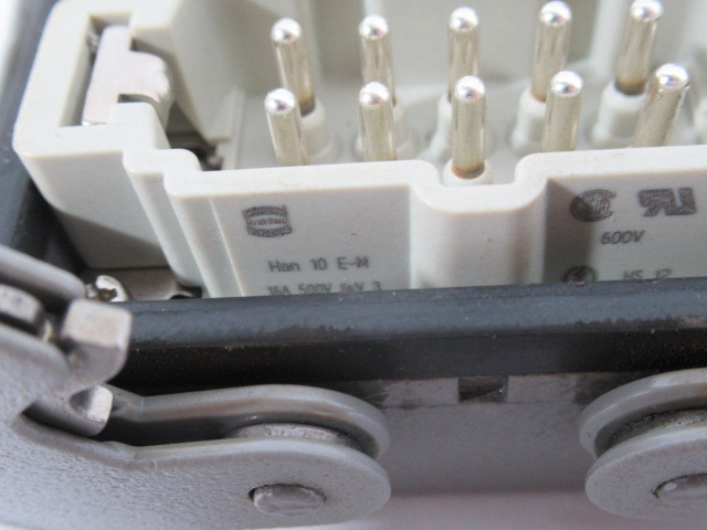 Harting 09330102601 HAN-10-E-M 10 Pin Connector w/2 Latch Enclosure USED