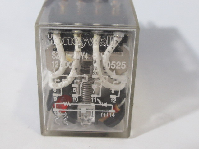 Honeywell SZR-MY4-N1-DC12V General Relay 12VDC 3A 14 Blade USED