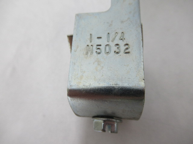 Atkore M5032 Unistrut Conduit Clamp w/Saddle 1-1/4" USED