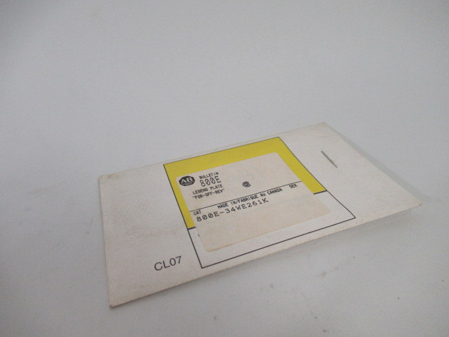 Allen-Bradley 800E-34WE261K Plastic Pushbutton Legend Plate FOR-OFF-REV ! NWB !
