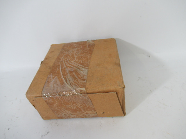 Generic SK1-1-7/8 Split Taper Bushing 2-7/8"OD 1-7/8"ID 2-1/2"LTB ! NEW !