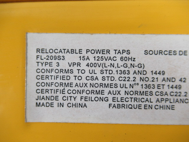 MasterCraft FL-209S3 6-Outlet Relocatable Surge Protected Power Tap USED