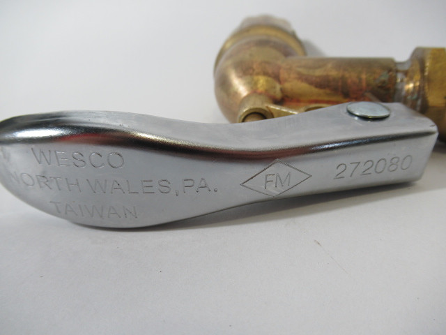 Wesco 272080 Zinc Die Case Faucet Bronze Finish .75 NPT USED