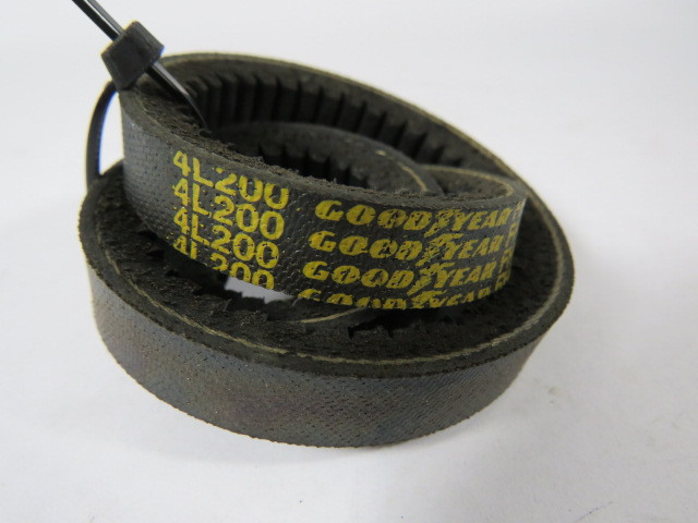 Goodyear 4L200 Cogged Belt 20" Long .50" Wide .31" Thick ! NOP !