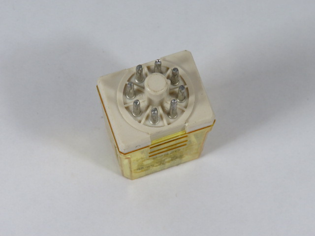 IDEC RR2P-UAC24V Power Relay 24VAC 10A 8Pin USED