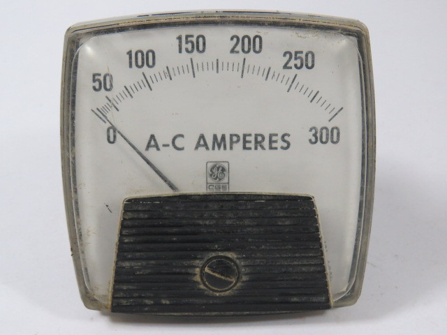 General Electric 250349PZZZ AC Panel Meter Range 0-300 Amps USED