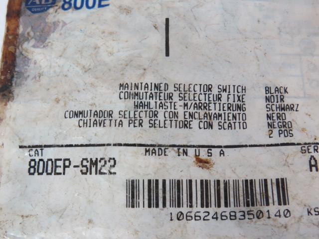 Allen-Bradley 800EP-SM22 Ser. A 22.5mm Black Maintained Selector Switch ! NWB !