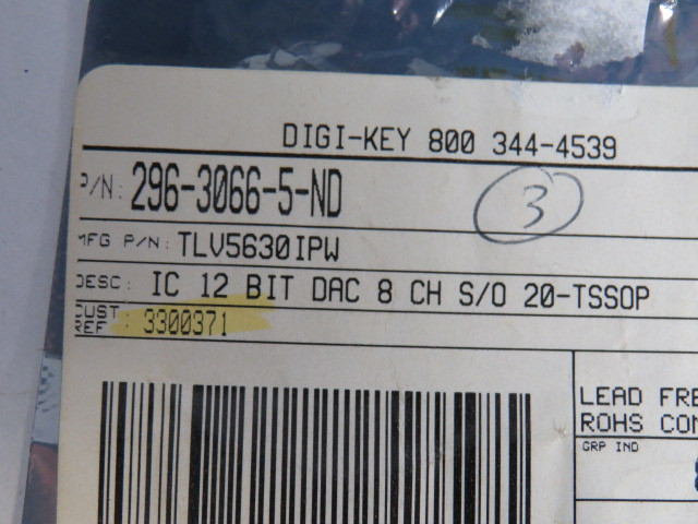 Texas Instruments TLV5630IPW 15 Bit Digital to Analog Converter Lot of 3 ! NOP !