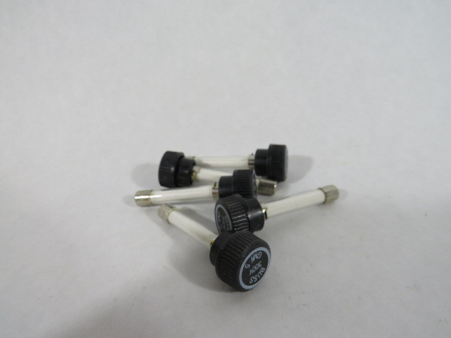 Bussmann GMF-5 Glass Specialty Fuse & Knob Holder 5A 300VAC 5-Pack ! NEW !