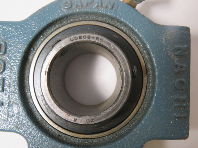 Nachi UCT206-20 Bearing Housing Assembly USED