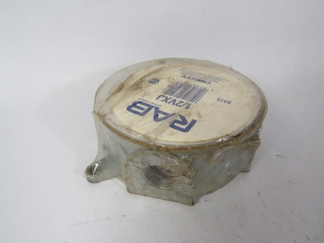Rab 1/2VXJ Round Outlet Box w/Cover 5Hole 1/2"Hub 4"Dia 1.72"D ! NWB !