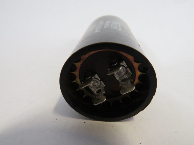 Mallory PSU5315 Motor Start Capacitor 53-64MFD 110/125VAC USED