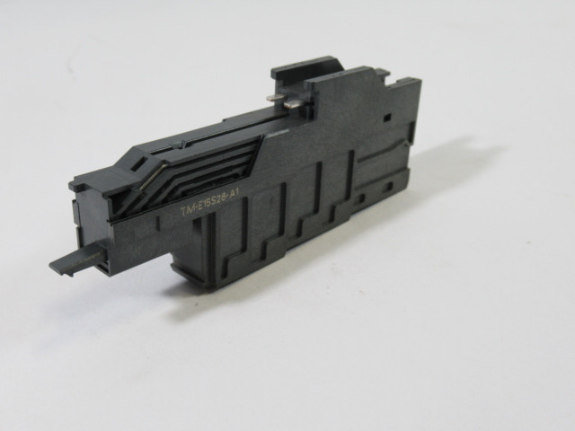 Siemens TM-E15S26-A1 Terminal Module Part For 6ES7-193-4CA40-0AA0 USED