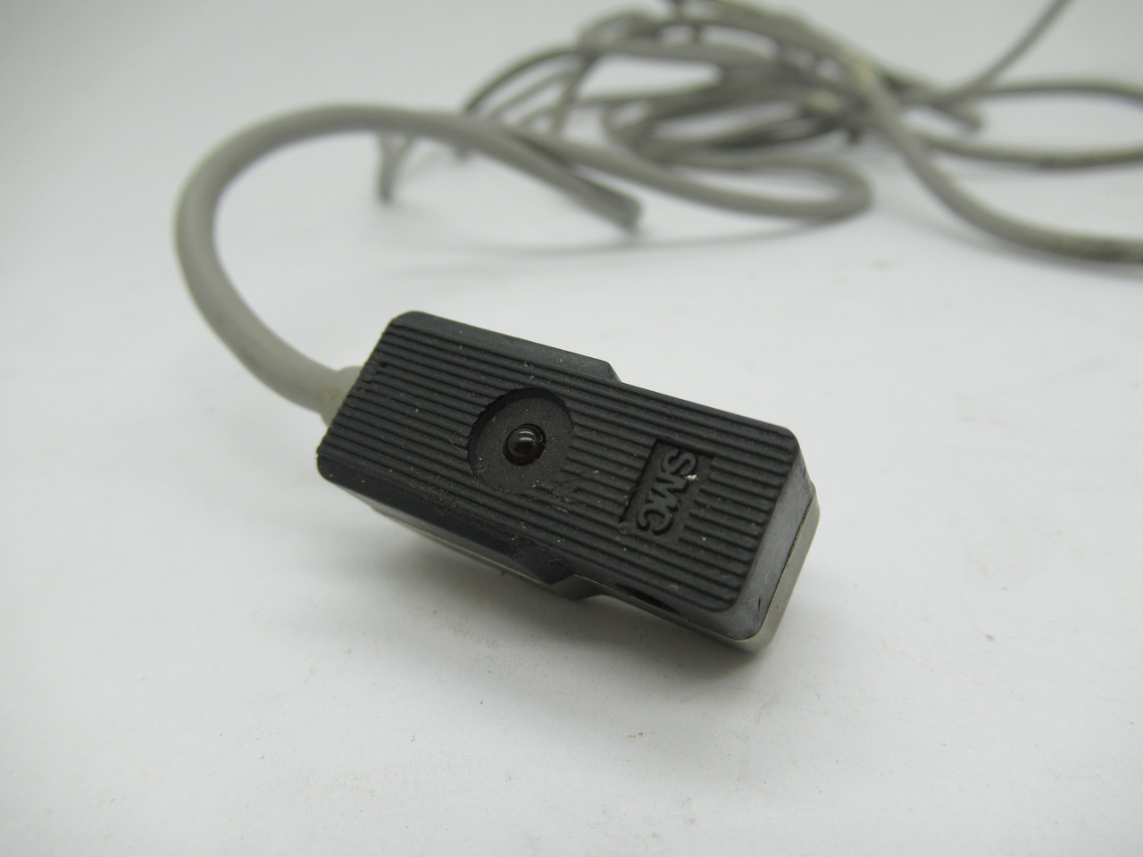 SMC D-B54 Magnetic Reed Switch C/W Metal Shielding 3M Length *shelf Wear* NOP