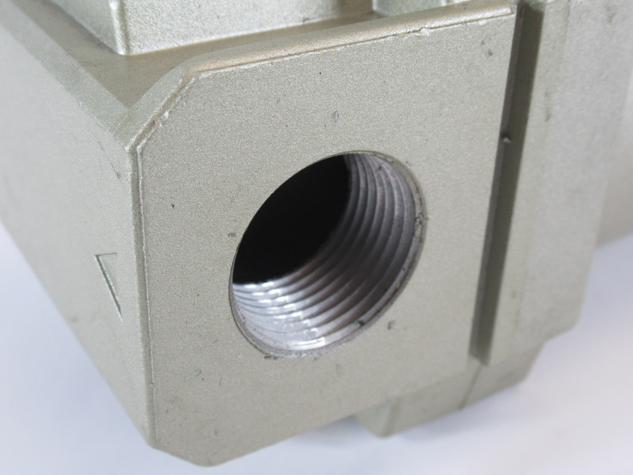 Topring 51.560 Pneumatic Filter 3/4" NPT 150 psi 130 mL Bowl USED