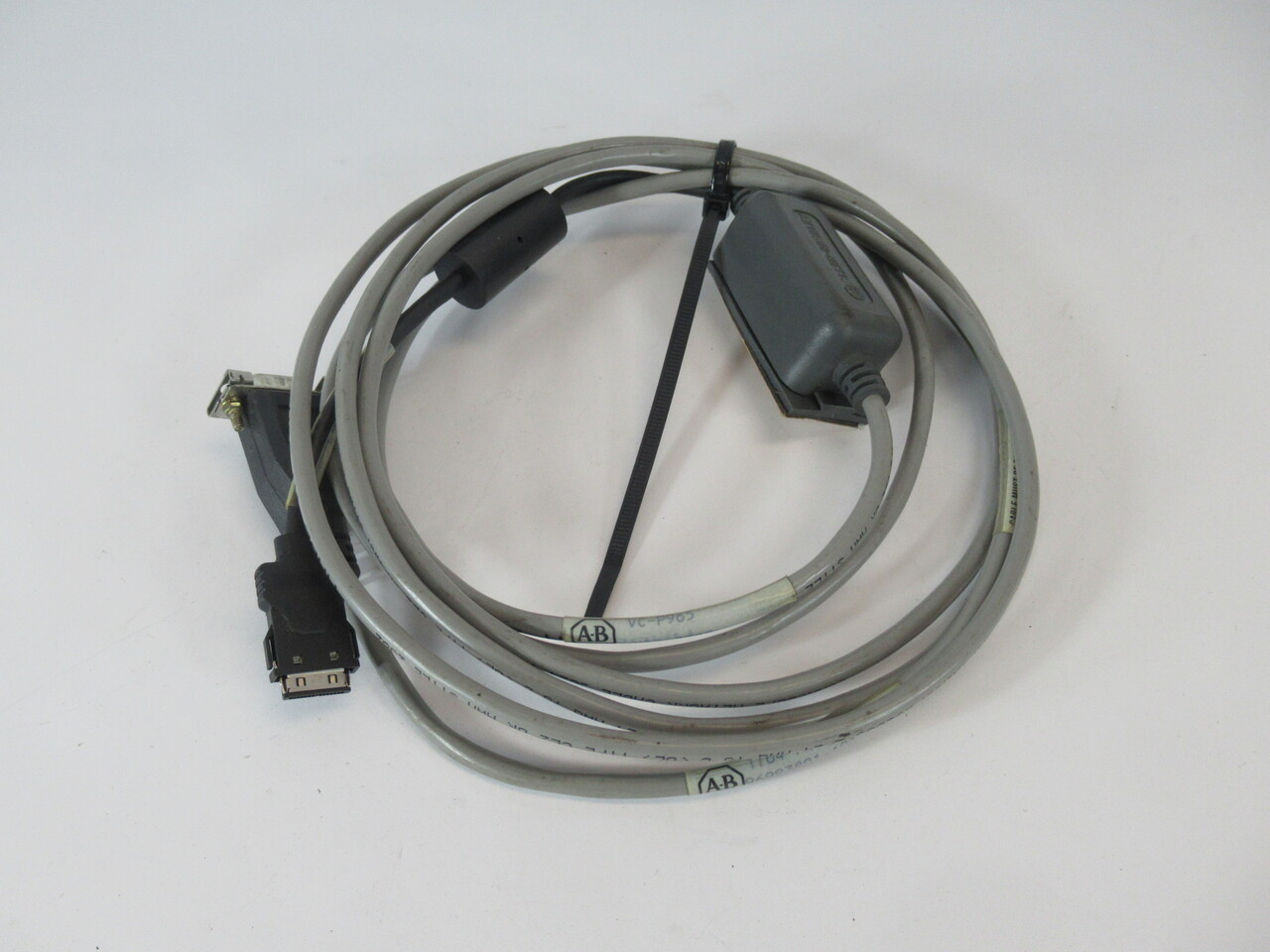 Allen-Bradley 1784-PCM5 Series B Communication Cable SHELF WEAR NOP