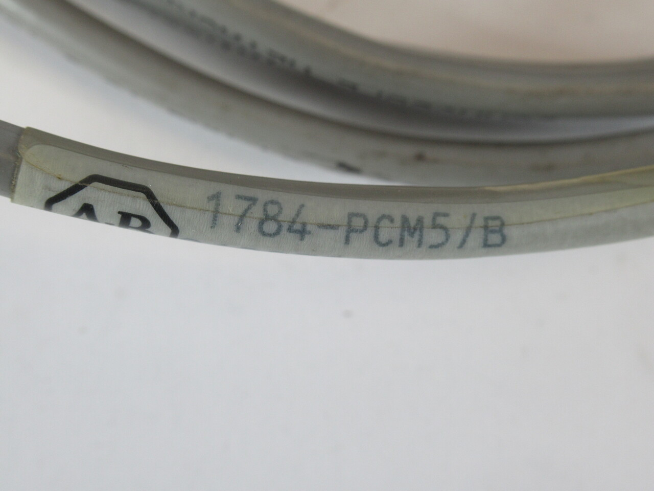 Allen-Bradley 1784-PCM5 Series B Communication Cable SHELF WEAR NOP