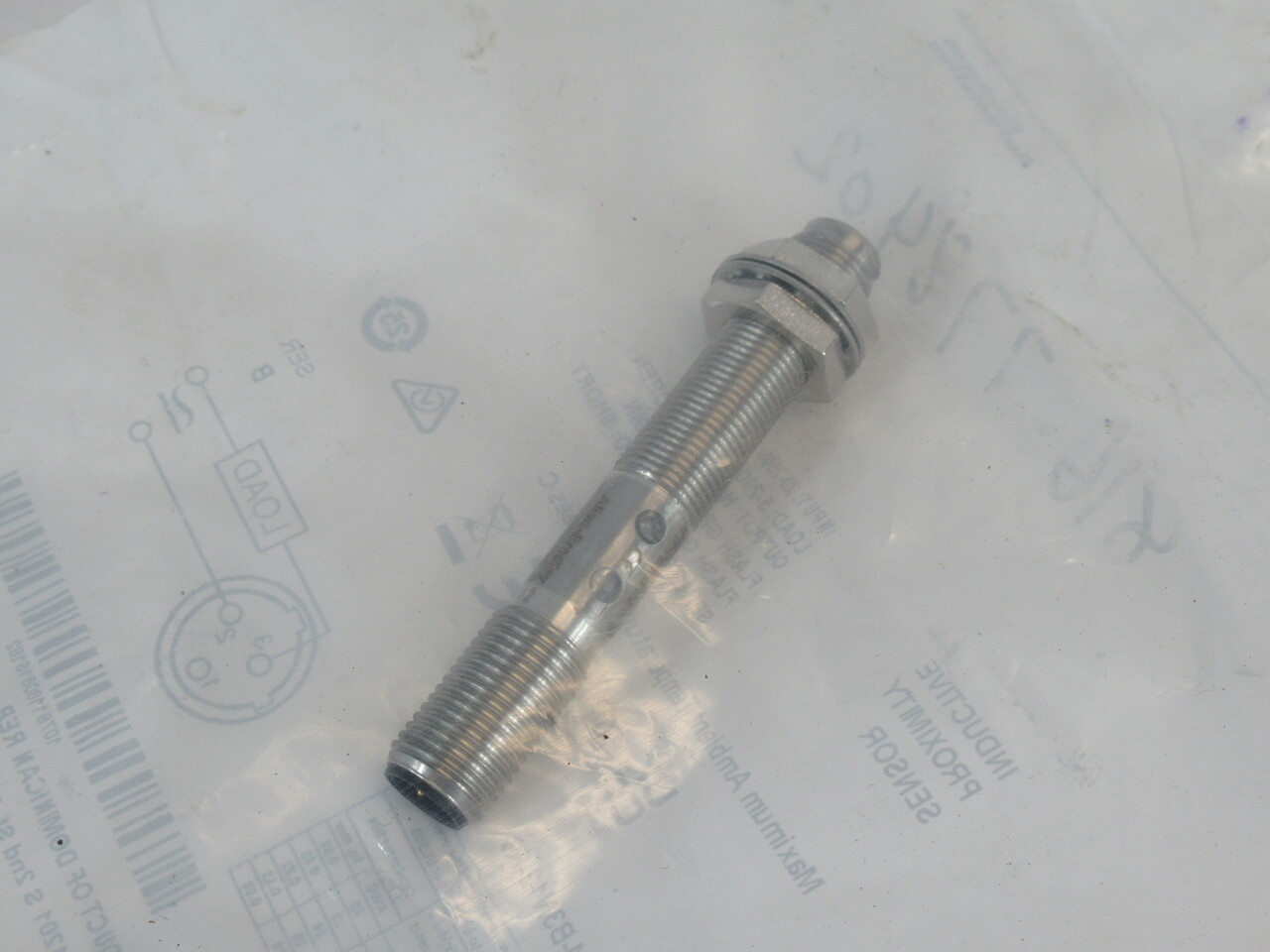 Allen-Bradley 871TM-B3N12-R3 Series B Proximity Sensor 20-250V 5-200mA 3mm NWB