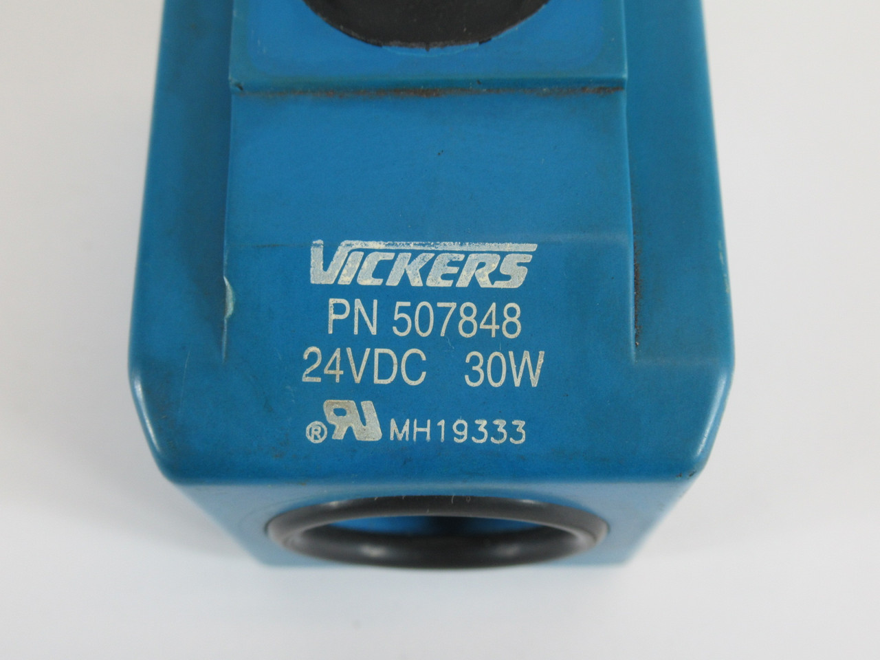 Vickers 507848 Solenoid Coil 24VDC 30W USED