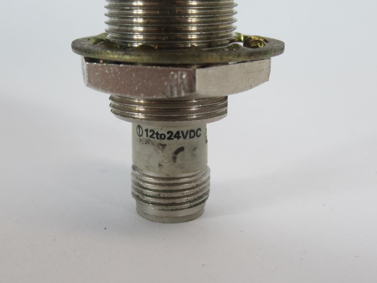 Omron E2E-X10MF1-M1 Inductive Proximity Sensor 12-24VDC 10mm Sensing PNP NO USED