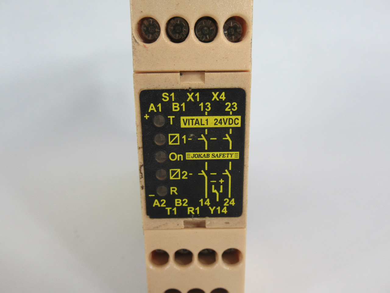 Jokab Safety VITAL 1 Safety Relay 24VDC 2NO USED