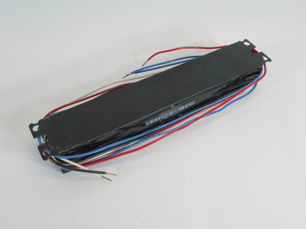 Osram QHE2X32T8/UNV ISN-SC Fluorescent Lamp Ballast 120-277V SHELF WEAR NOP