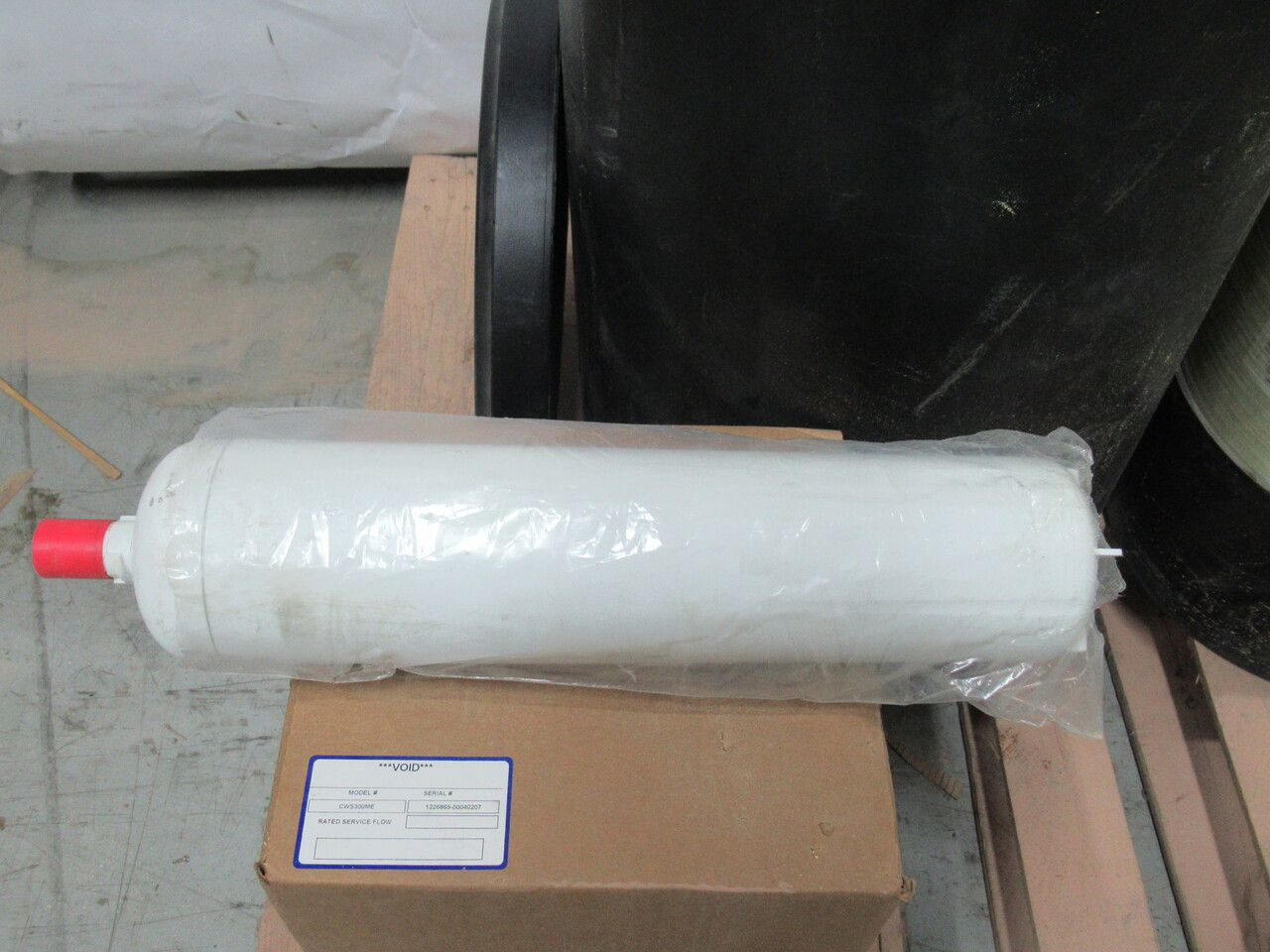 Aqua-Pure CWS300ME Residential Water Softener 85L 15.7 gpm SHELF WEAR NOP