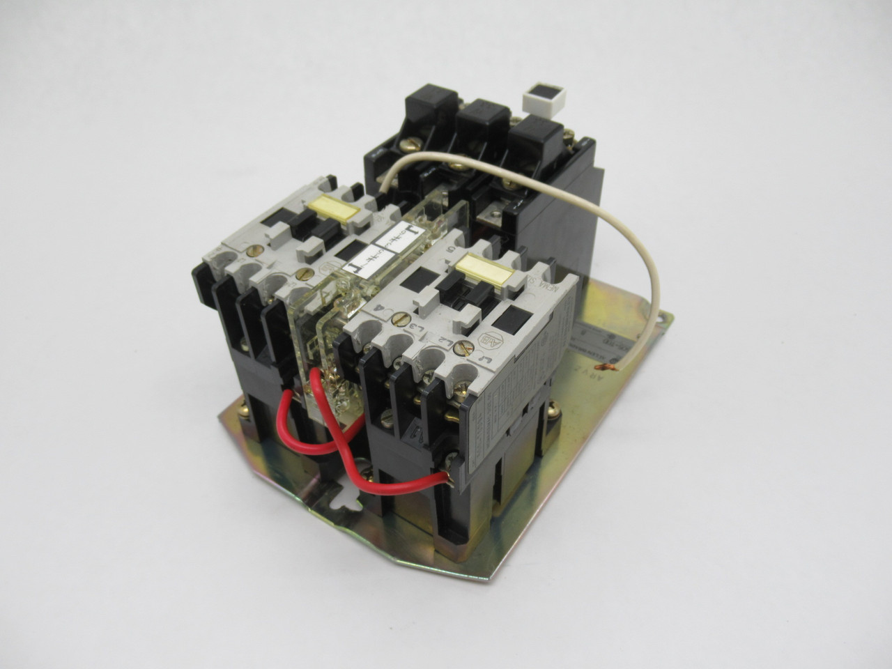 Allen-Bradley 505-TOD Reversing Starter 110/120V 50/60Hz MISSING SCREWS USED