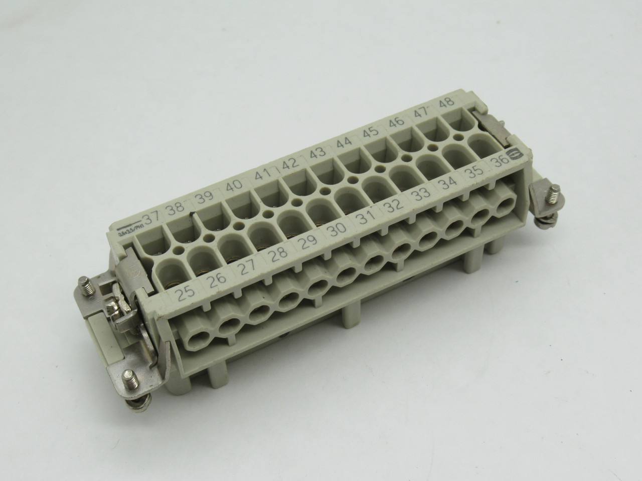 Harting 09330242711 Female Connector 16A Size 48B Contacts 25-48 SHELF WEAR NOP