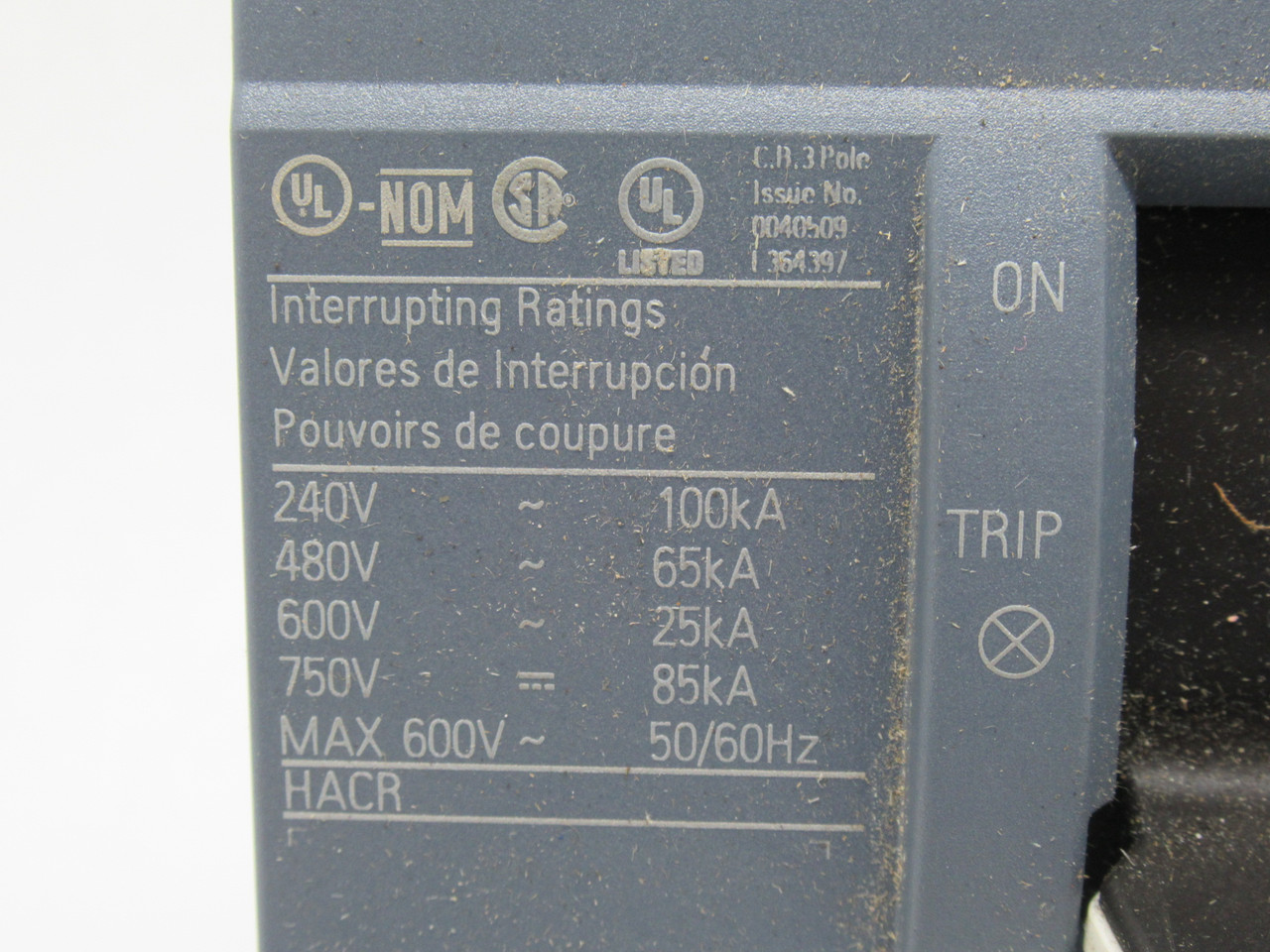 Siemens 3VA5260-6ED31-0AA0 Circuit Breaker 60A 800V COSMETIC DAMAGE USED