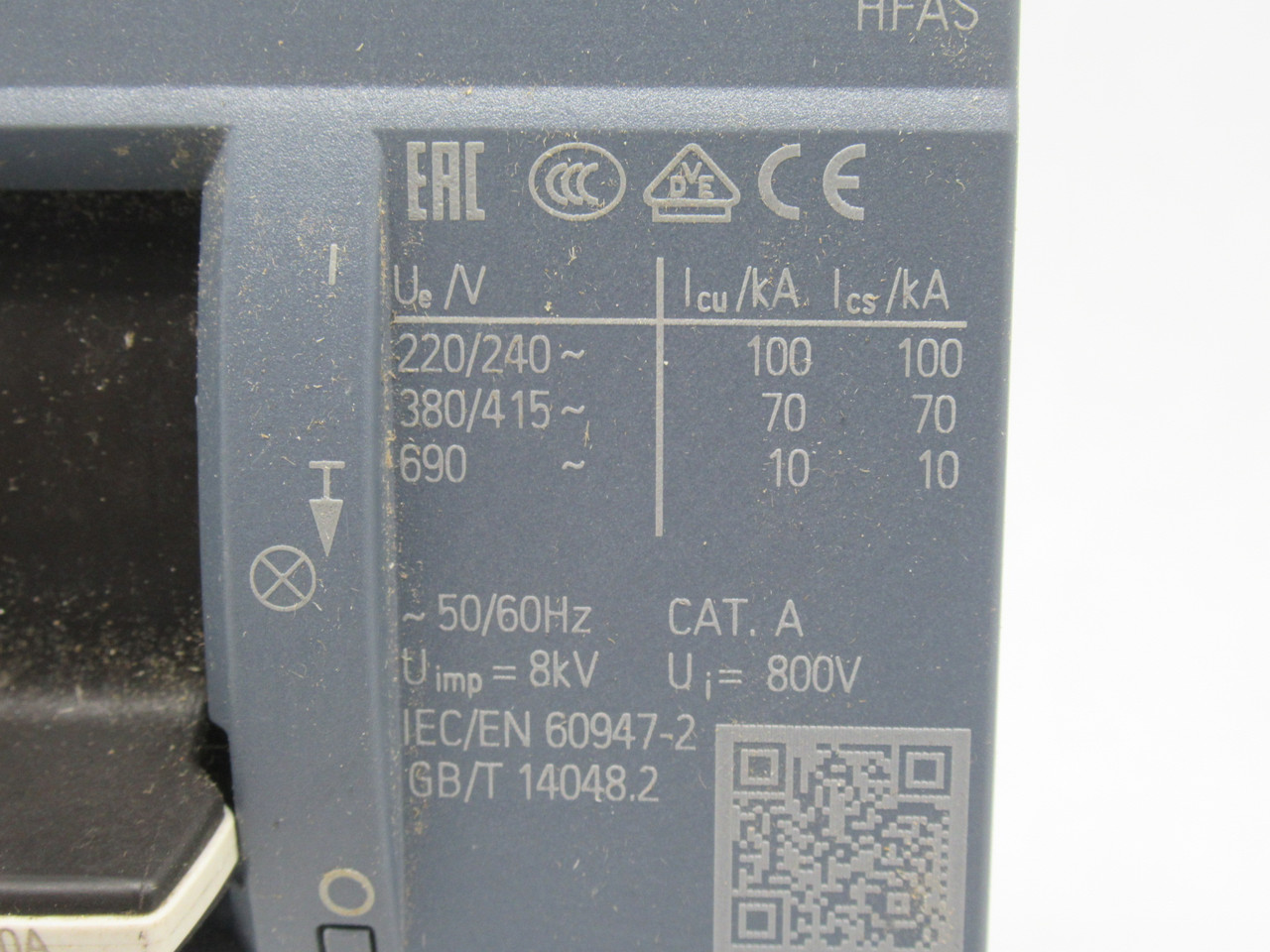 Siemens 3VA5210-6ED31-0AA0 Circuit Breaker 100A 800V SHELF WEAR USED