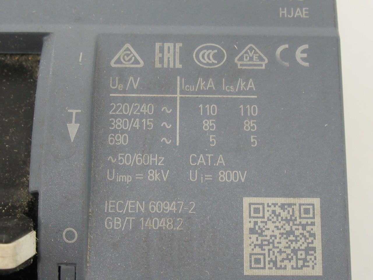 Siemens 3VA6340-6HN31-0AA0 Electronic Trip Circuit Breaker 400A 800V 3-Pole USED