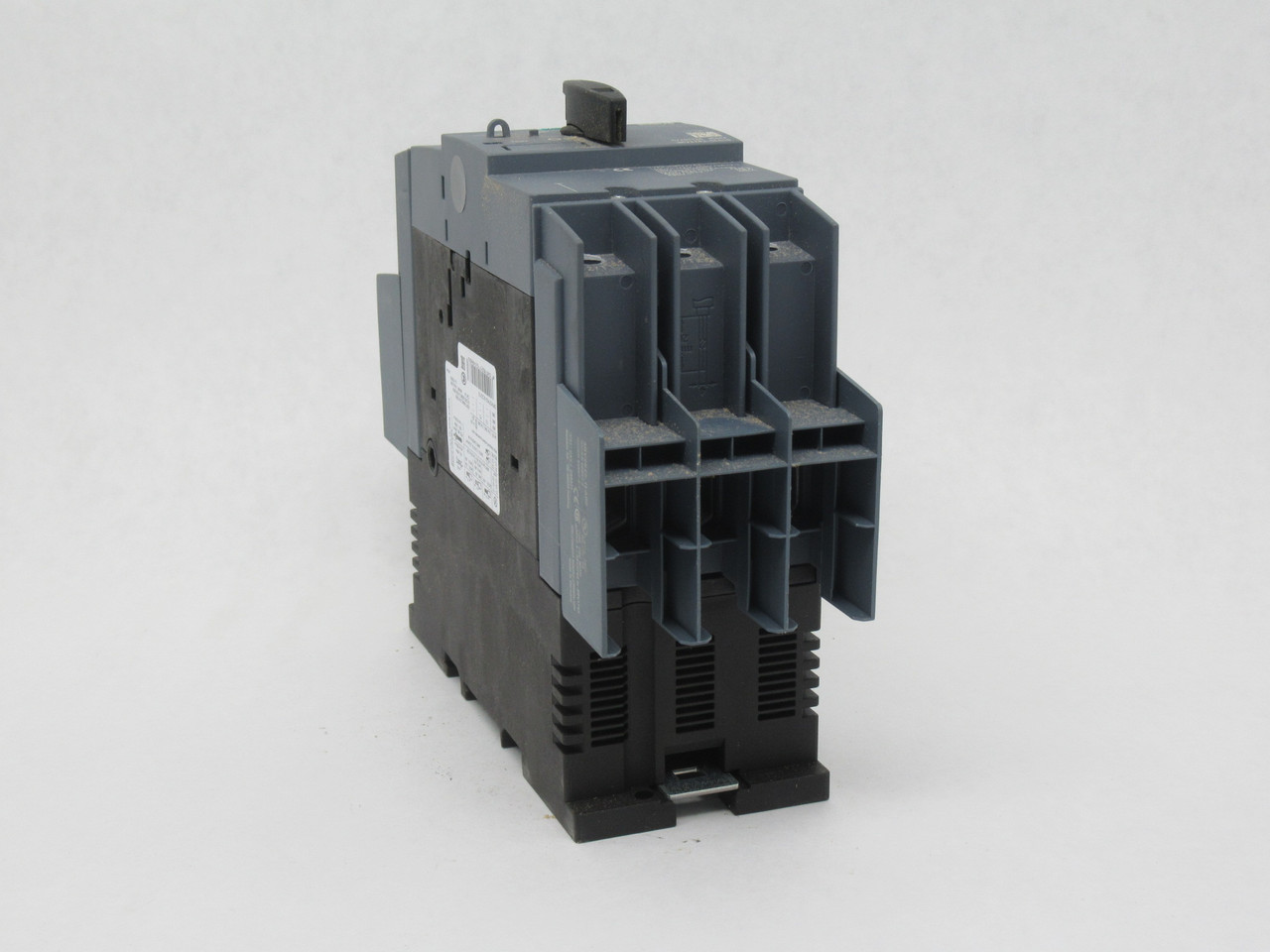 Siemens 3RV2742-5CD10 Circuit Breaker 20A 600V 50/60Hz 3-Pole USED