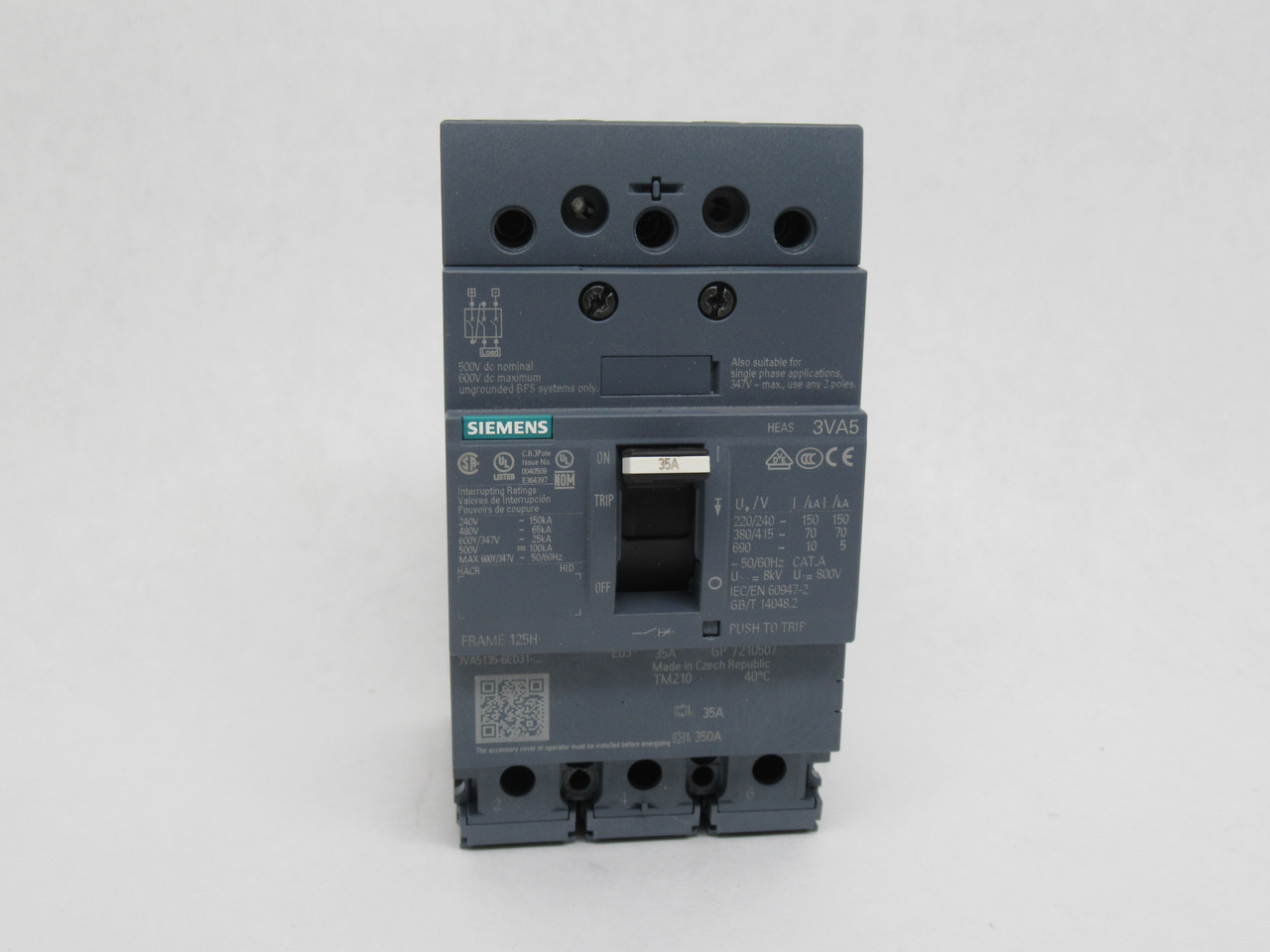 Siemens 3VA5135-6ED31-0AA0 Circuit Breaker 35A 800V 3-Pole USED