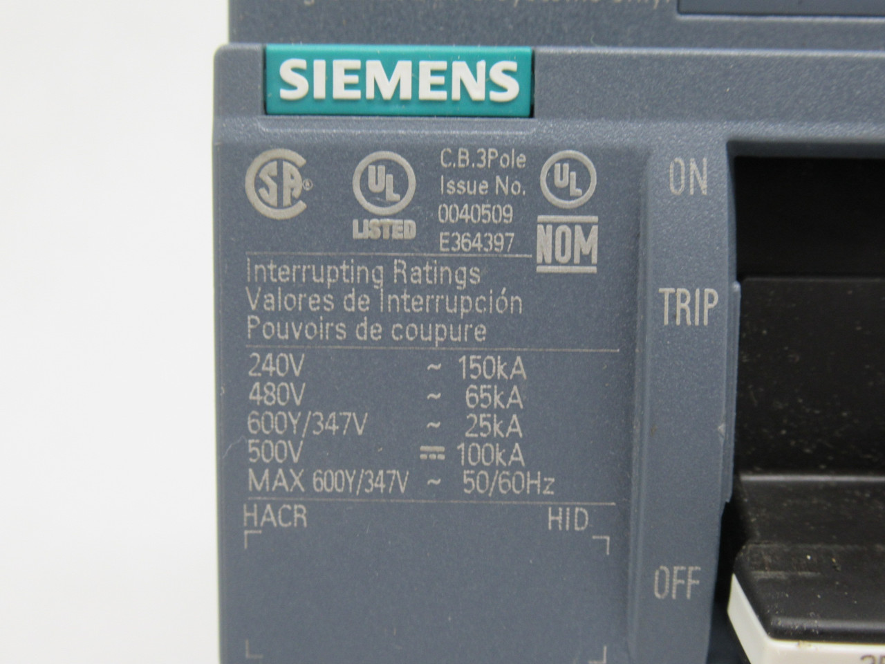 Siemens 3VA5135-6ED31-0AA0 Circuit Breaker 35A 800V 3-Pole USED