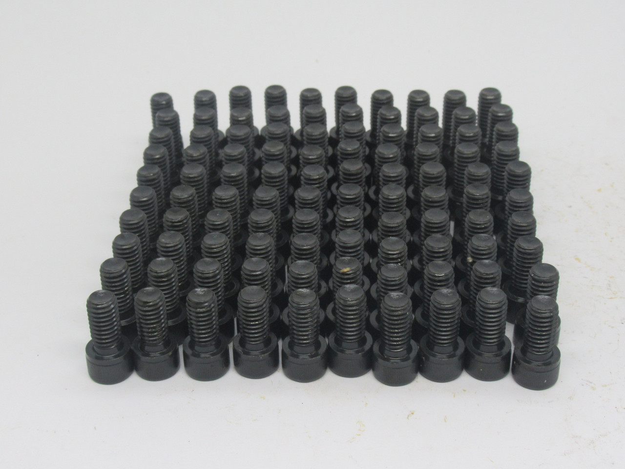 Unbrako 1110015 Socket Head Cap Screw 3/8-16x3/4 Box of 100 DMG BOX NEW