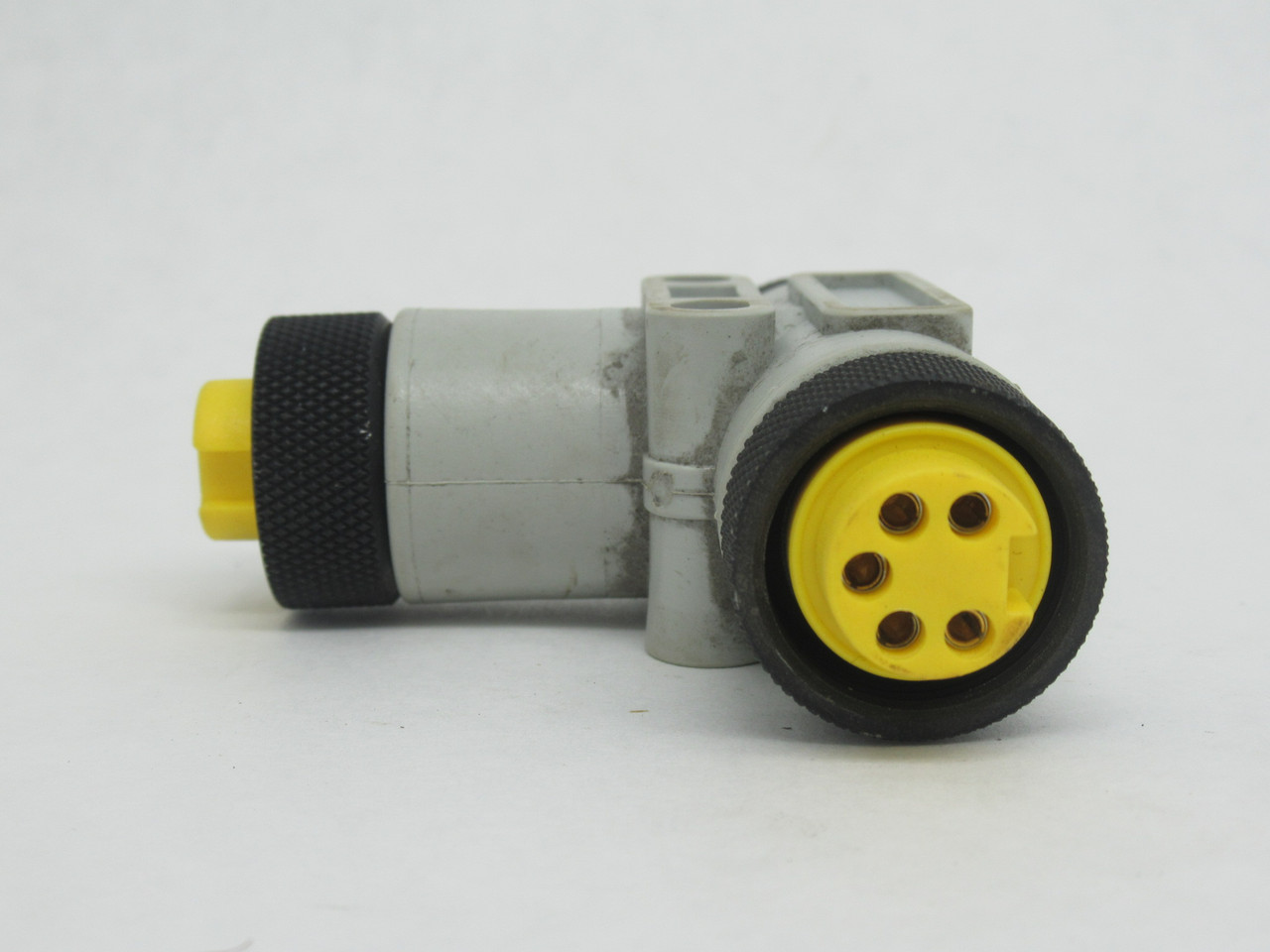 Lumberg Automation 0906-UTP-301 Splitter/T-Connector 7/8" Male 7/8" Female USED