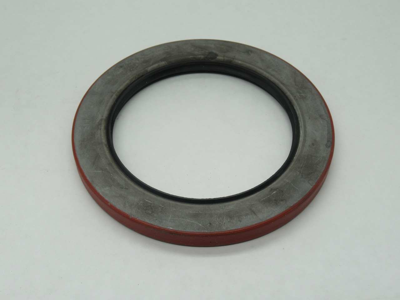 Federal Mogul 417532 National Oil Seal 6.374" OD 4.5" ID 0.5" W SHELF WEAR NEW