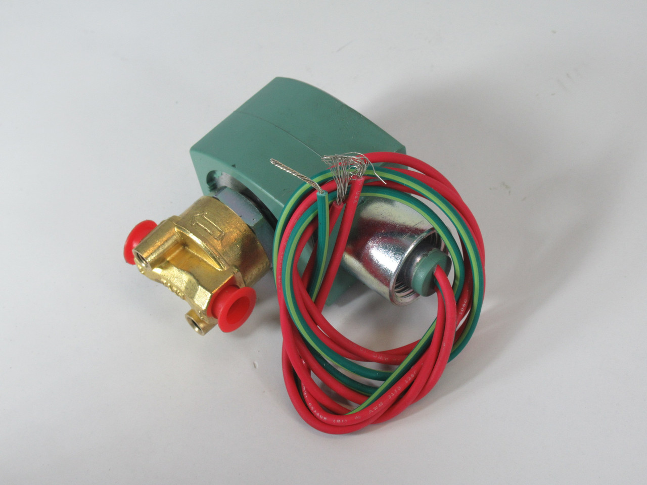 Asco 8262H002 Brass Solenoid Valve 110V@50Hz 120V@60Hz 1/8" NPT BOX WEAR NEW