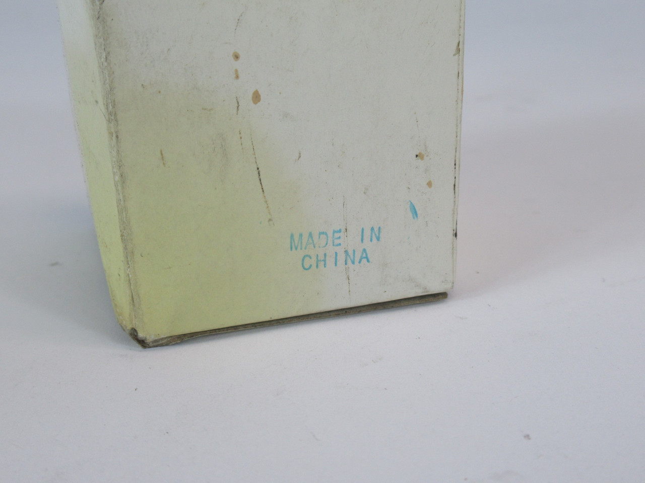 UCI SAD1501-100 Dry Pressure Gauge 0-100 psi 1.5" Diameter 1/8" NPT CBM NEW